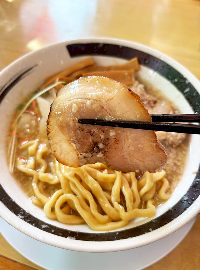 麺屋 川の口の背脂ちゃーしゅうめんのちゃーしゅう