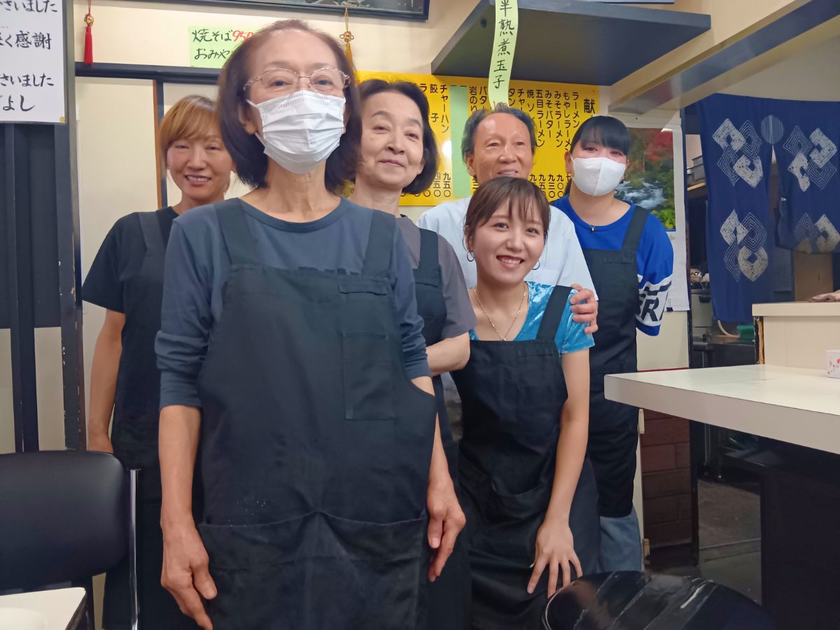 そばよし スタッフさん