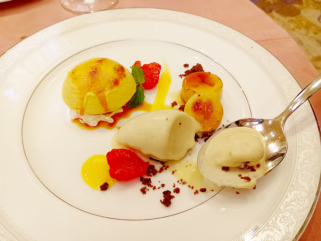 エピキュロスの晩餐会