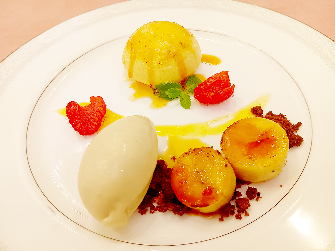 エピキュロスの晩餐会