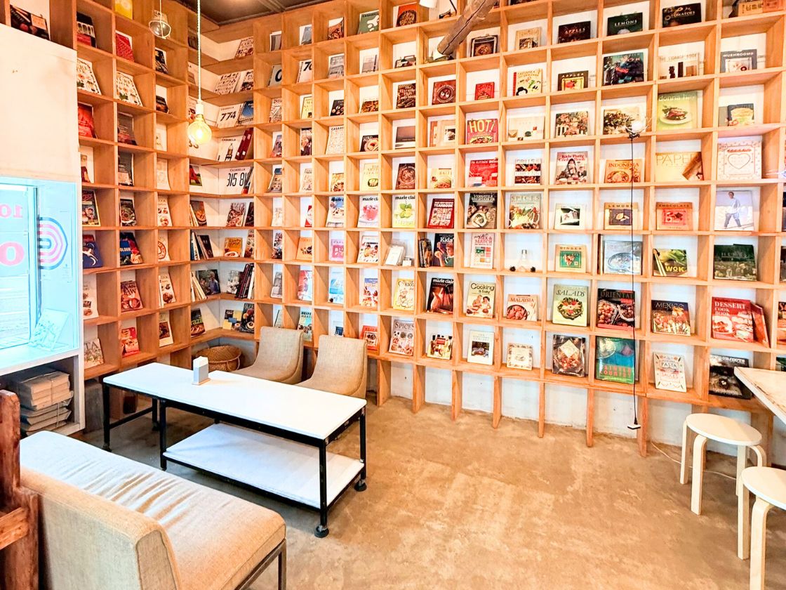 BIANG BIANG CALLINGの店内