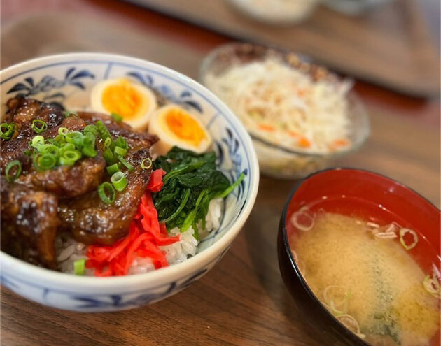 ごはん処 よんまる。