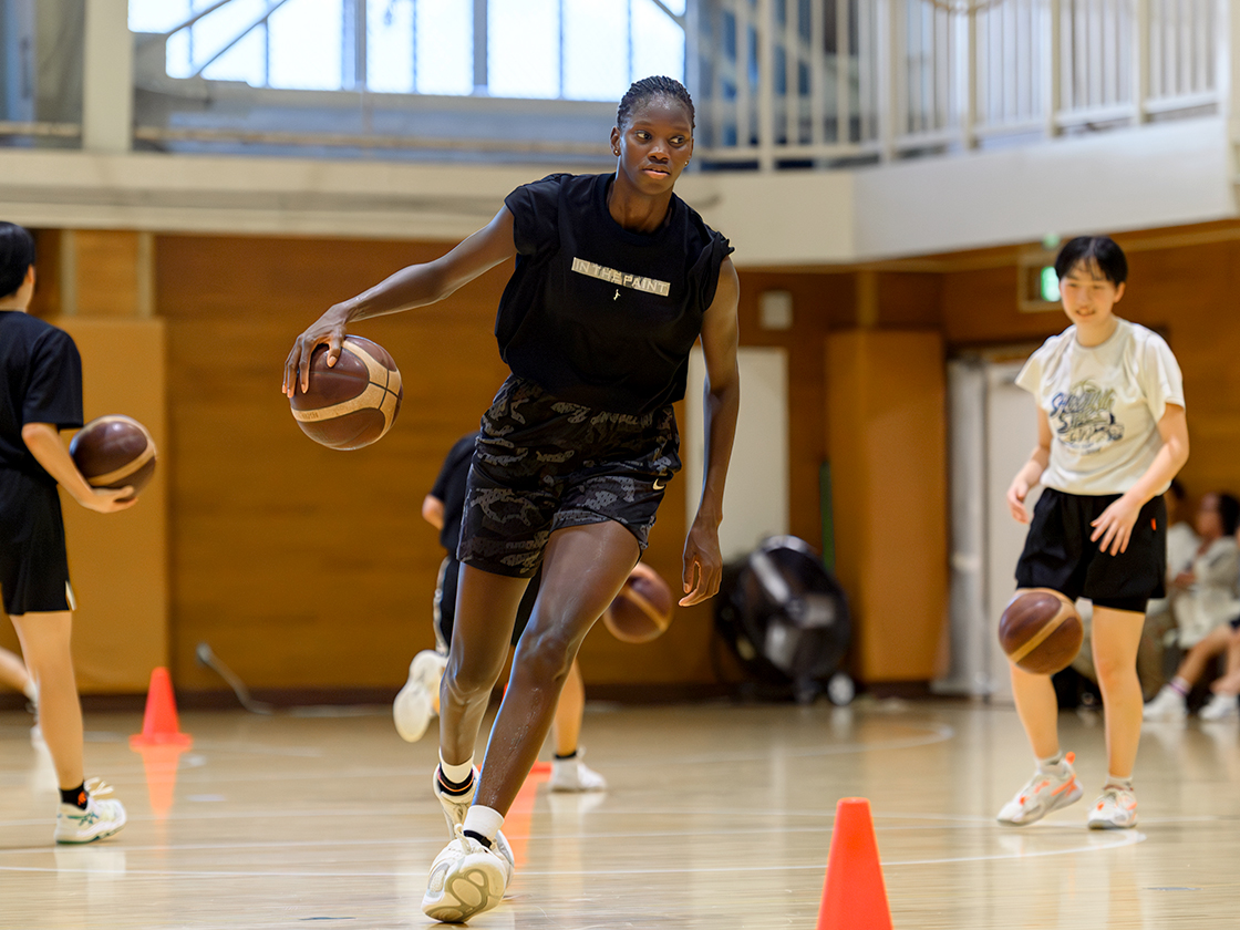 新潟産業大学附属（女子）は留学生選手の高さを生かして主導権を握りたい