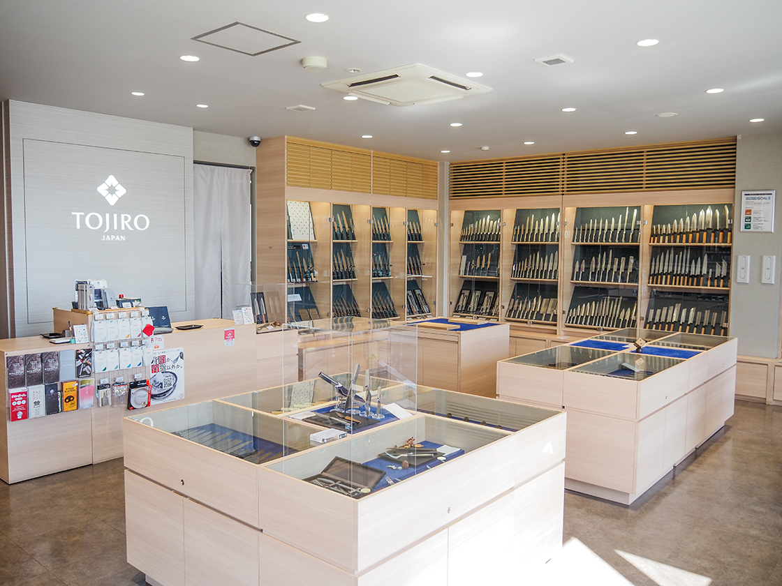 藤次郎ナイフギャラリー燕本店