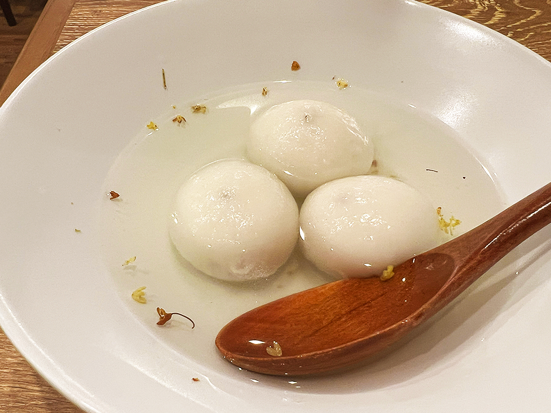 Lu Rouの胡麻団子