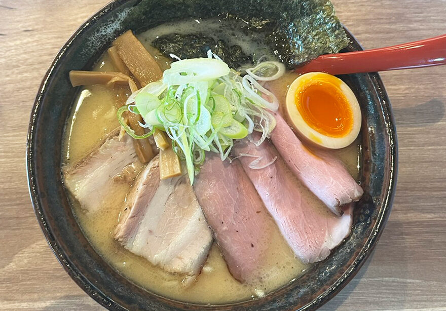 麺屋 ゆげざんまいの塩豚骨チャーシュー