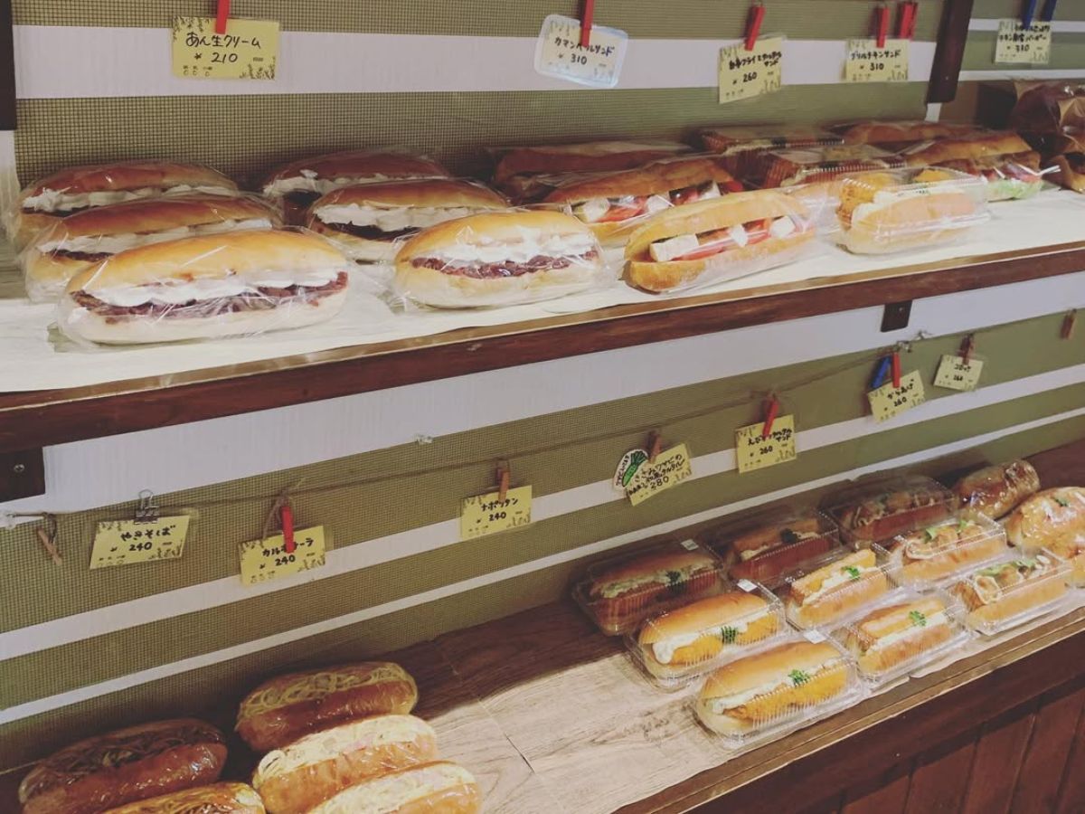 夕日ベーカリーはまぱんの店内