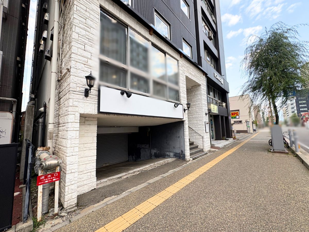 ホテルクラウンヒルズ新潟2号 東中通店の外観