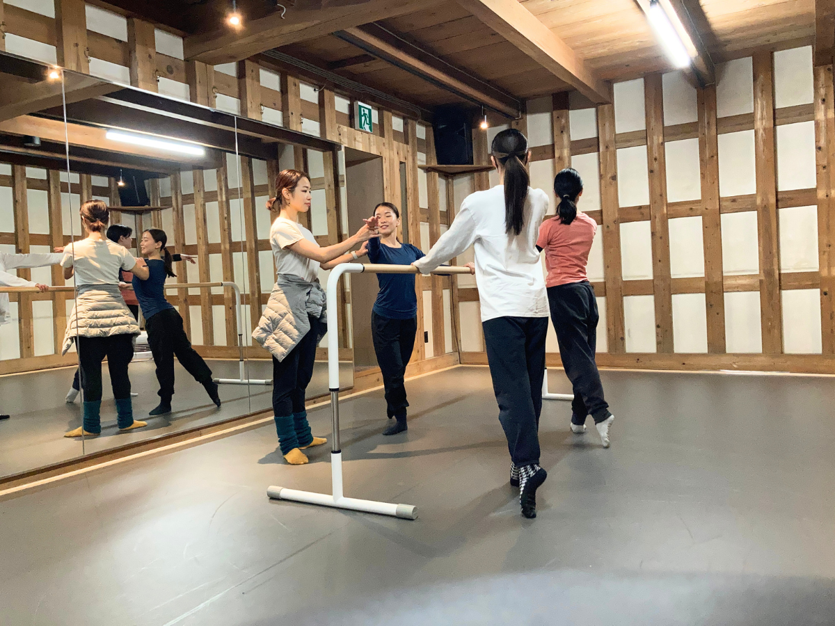 Studio奏蔵舎のバレエクラス