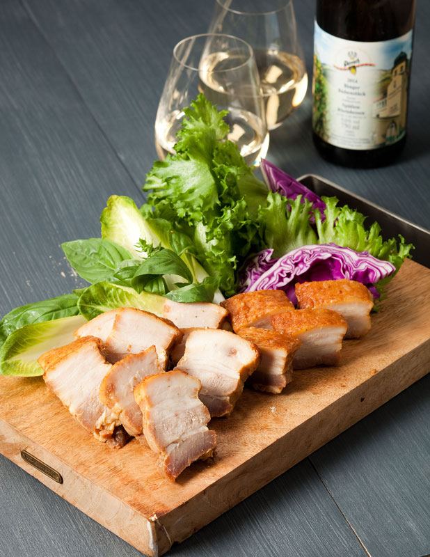 佐藤食肉／豚ばらつるし焼豚