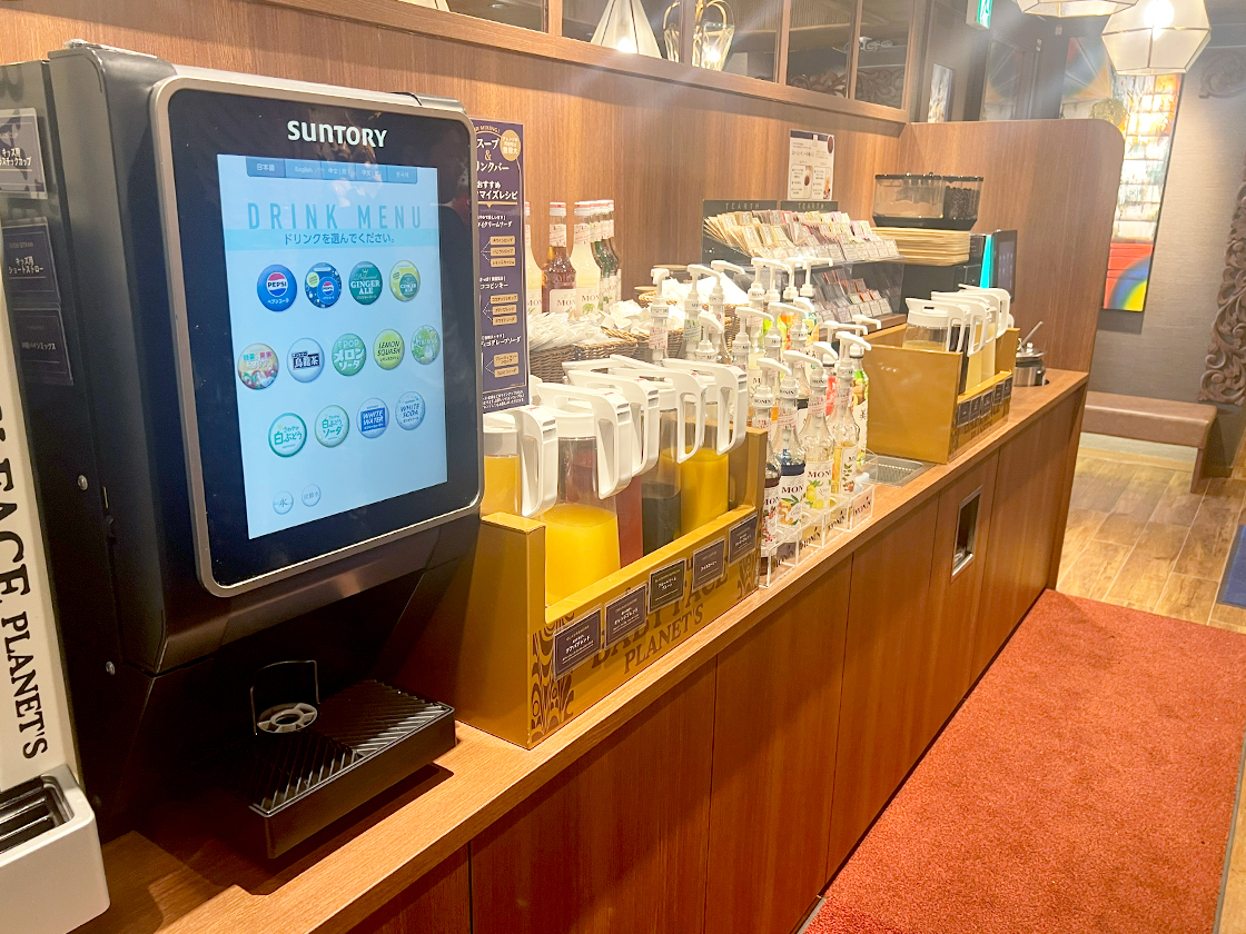 ベビーフェイスプラネッツ新潟亀田店の店内