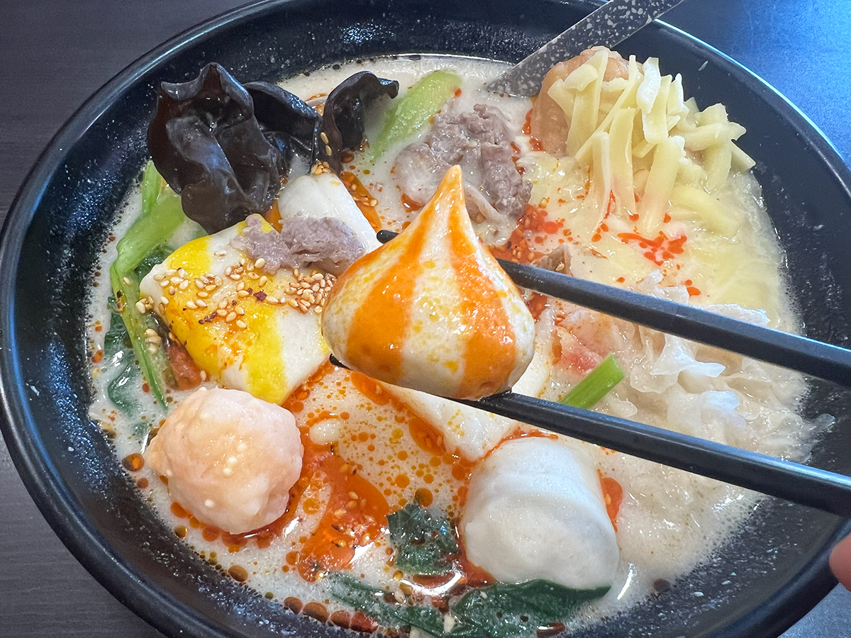 百味 麻辣燙の麻辣湯