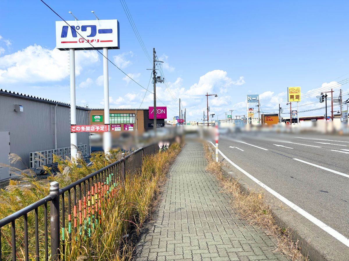 コメリパワー 黒埼店の場所