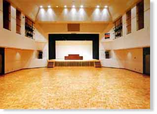 南魚沼市民会館の多目的ホール