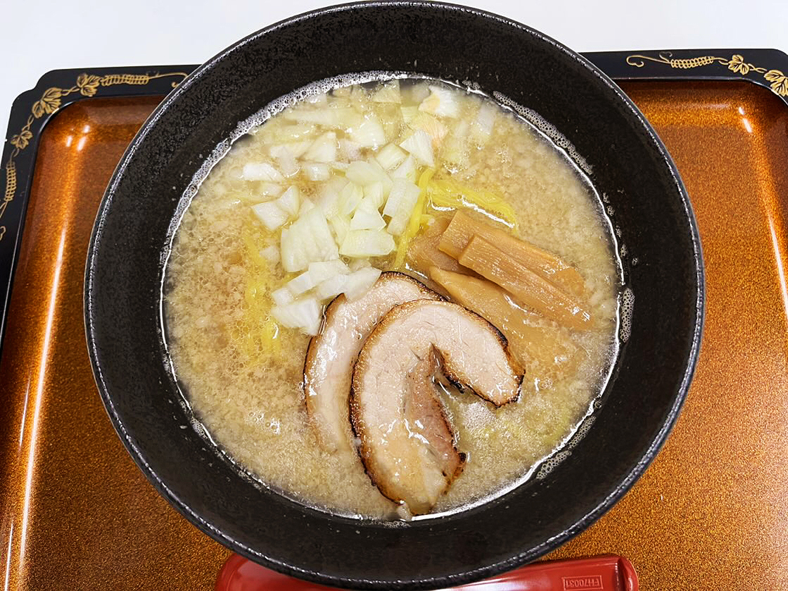 背脂らーめん大河のラーメン