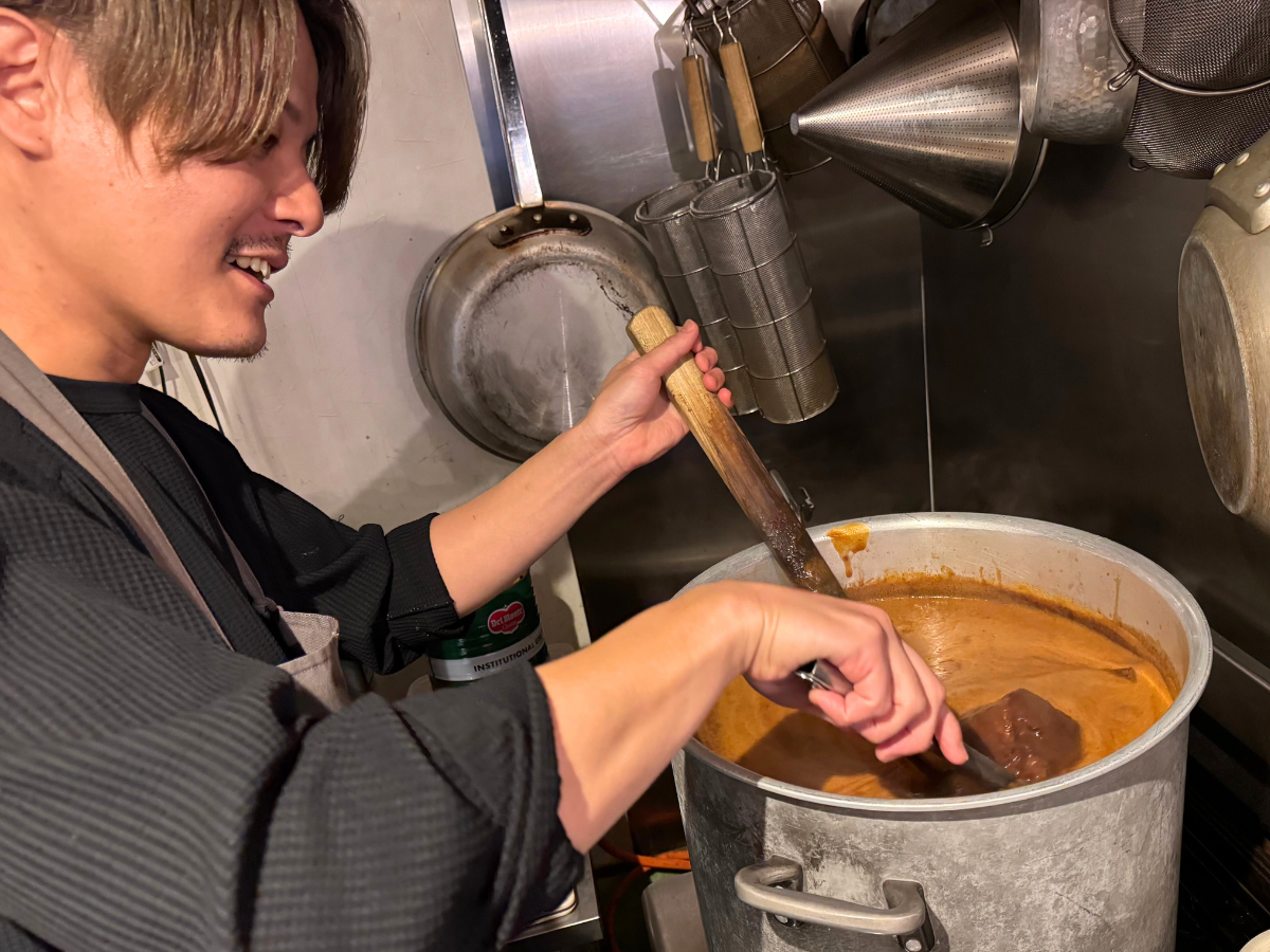 FLAGLET CAFE&DININGのオーナーシェフ・吉田康二さん