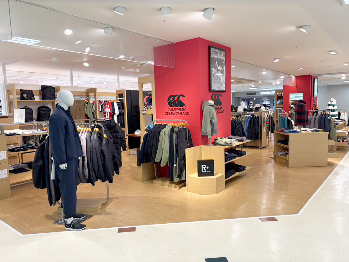 CANTERBURY ラブラ万代 の外観