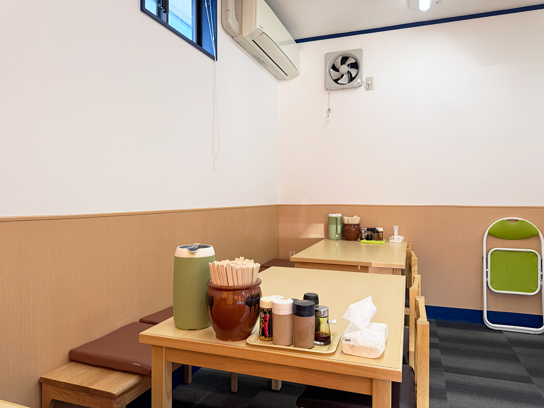 おもだかや女池店の店内