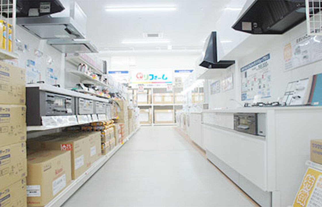 コメリハード&グリーン 中条店の店内