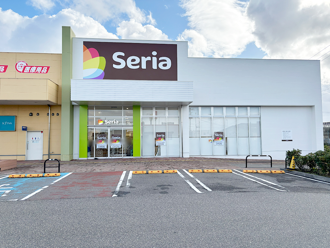 Seria 亀貝店の外観