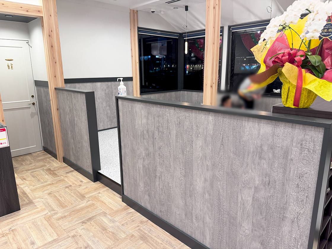 鶏そば縁道 本店の店内