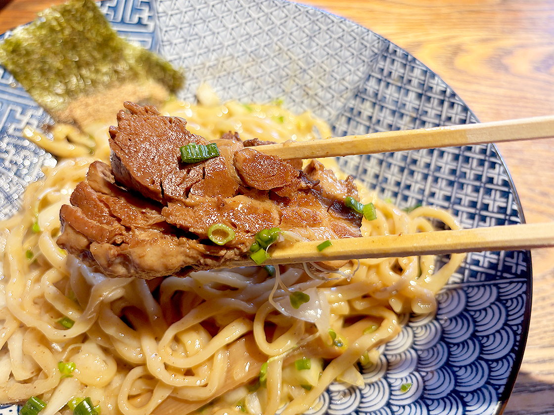 笑美寿と三椒の煮干しまぜそば