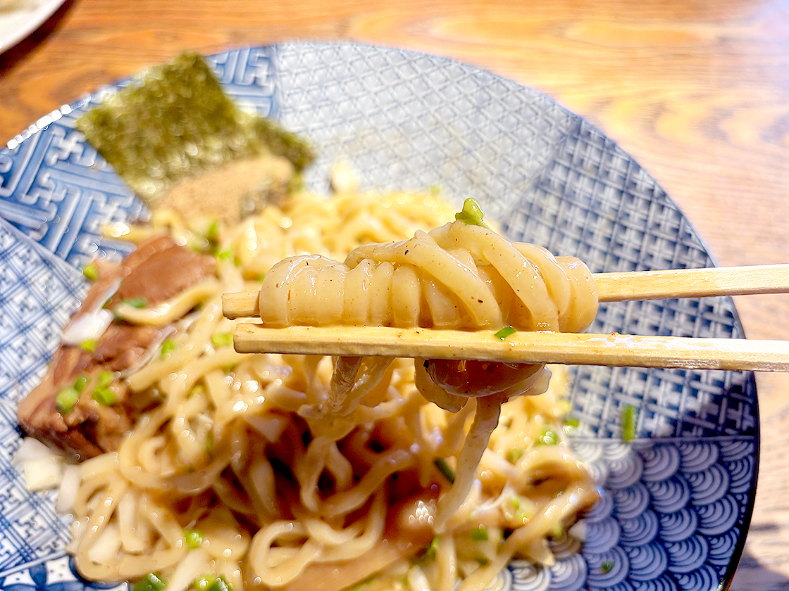 笑美寿と三椒の煮干しまぜそば
