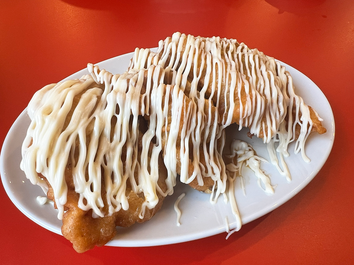 濃厚豚骨醤油ラーメン ブタシャモジ 亀貝店のからあげ