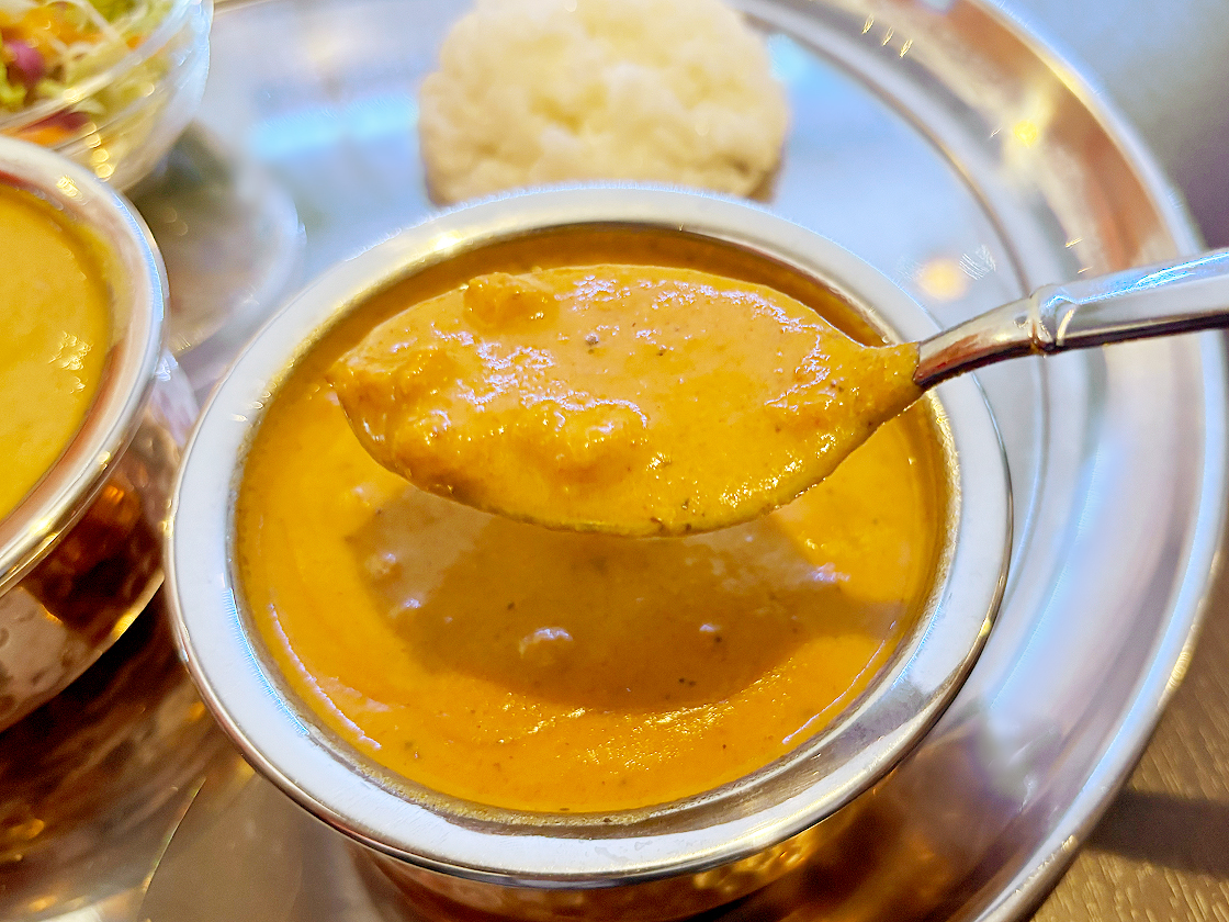 グルンインドネパールレストラン