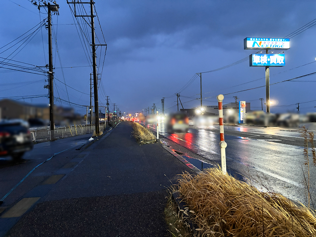 鶏そば縁道 大通南店の場所