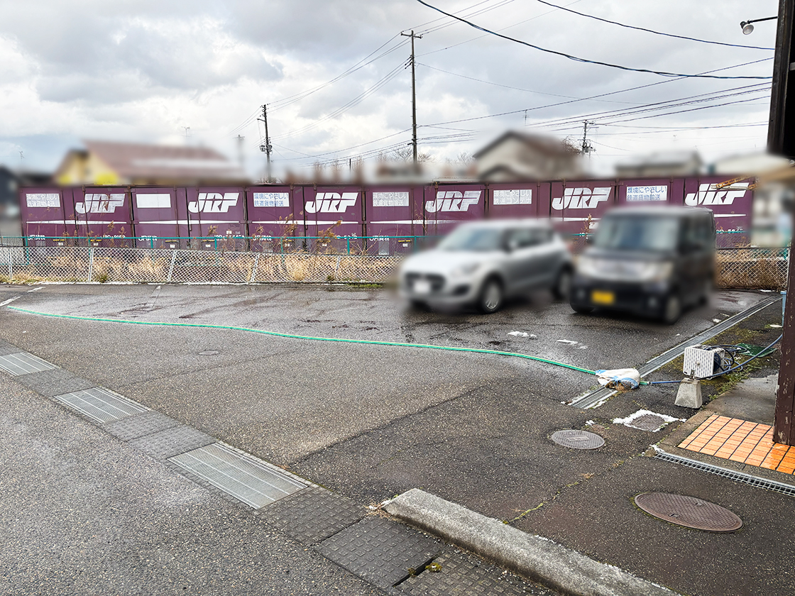 越後拉麺しなのやの駐車場