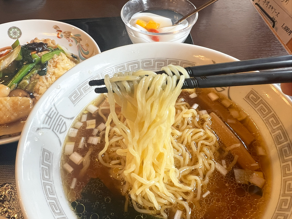 保盛軒のランチサービスAセット