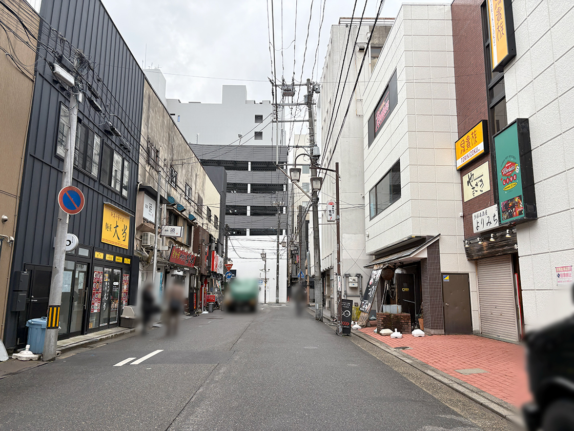ヤキトン酒場 あんたが太陽!の場所