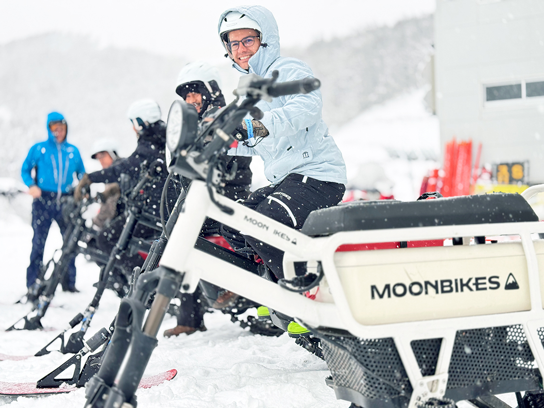 GALA湯沢スキー場冬花火