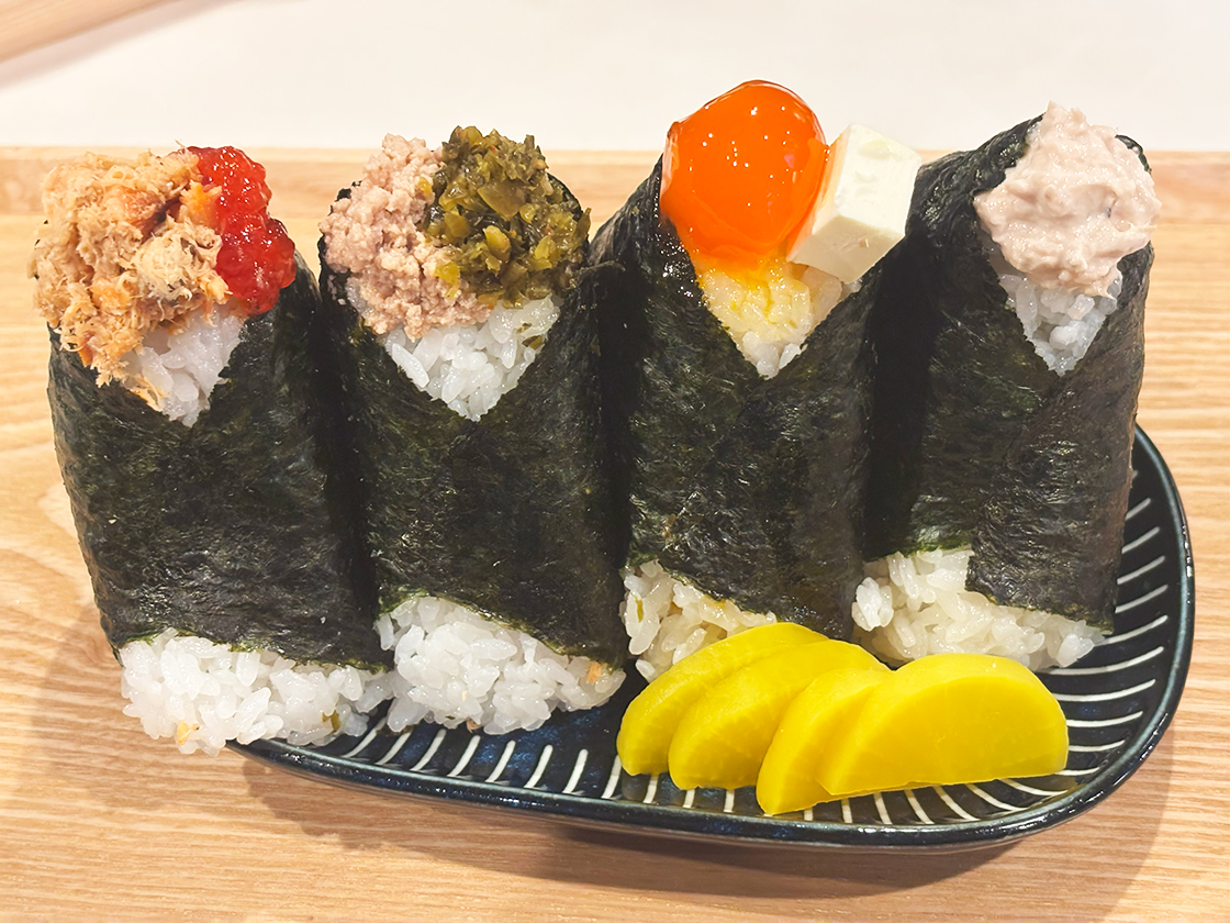 (ごちそうおにぎり 豚米 万代店のメニュー)