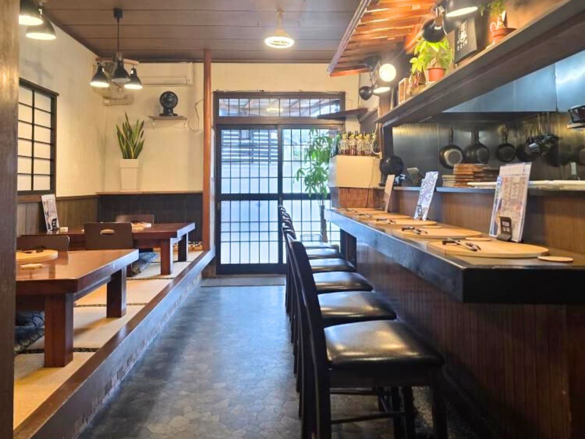 大人の酒と肴 縁り処 稀まぐれの店内