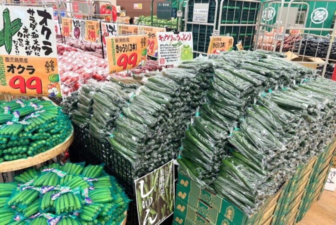 ロピア長岡店 ムサシ新潟店の青果部門