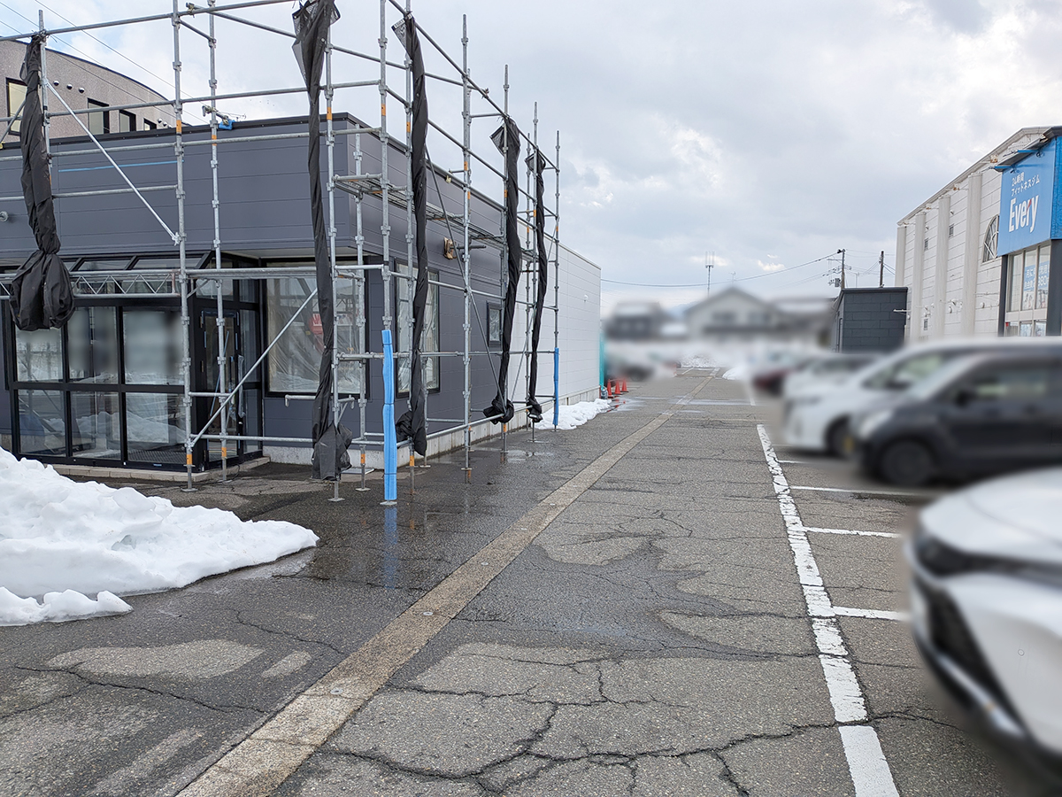 EARTH coiffure beauté 柏崎店の場所