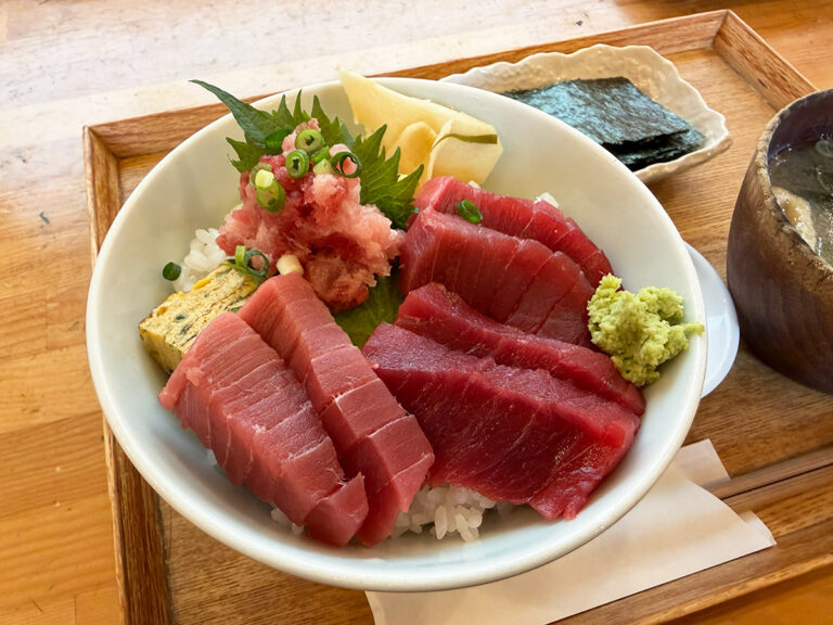 本鮪丼 なかばやしの本鮪丼