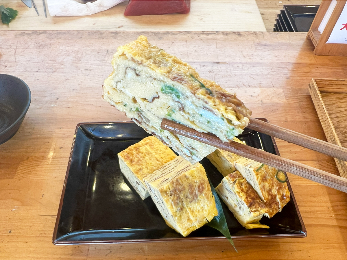 本鮪丼なかばやしのだし巻き卵