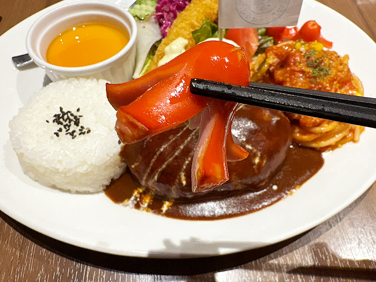 ビストロ＆カフェ六朝館　王様ランチ