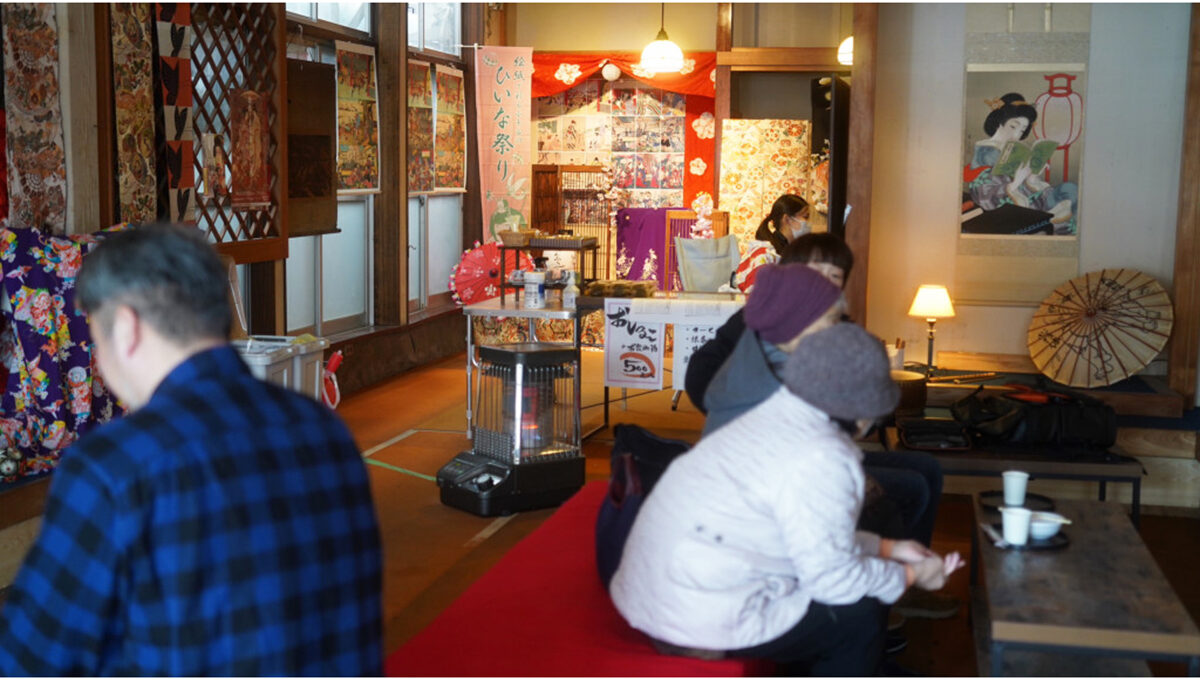 絵紙(えがみ)と小千谷のひいな祭り