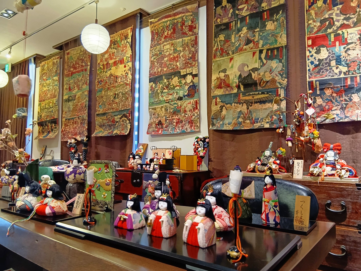 絵紙(えがみ)と小千谷のひいな祭り