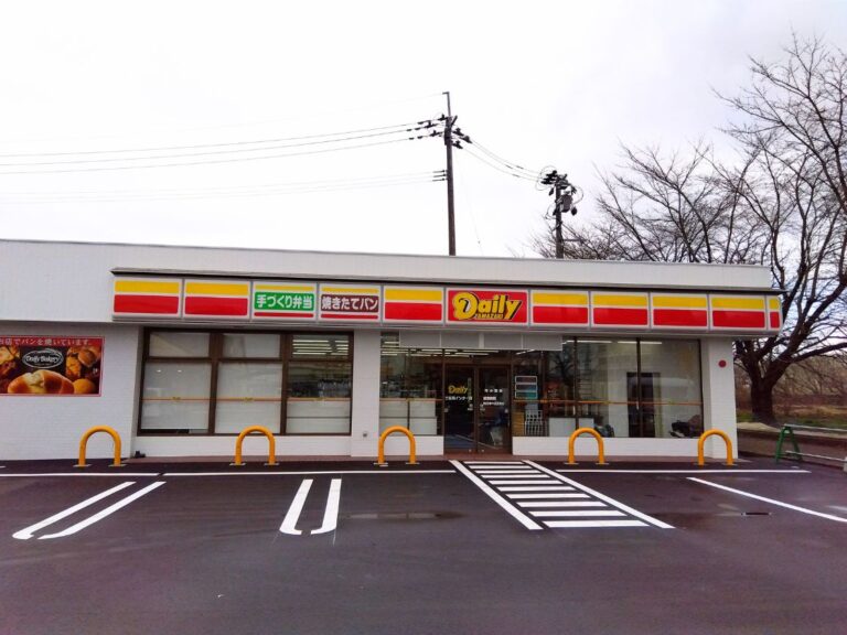 デイリーヤマザキ 三条燕インター店の外観