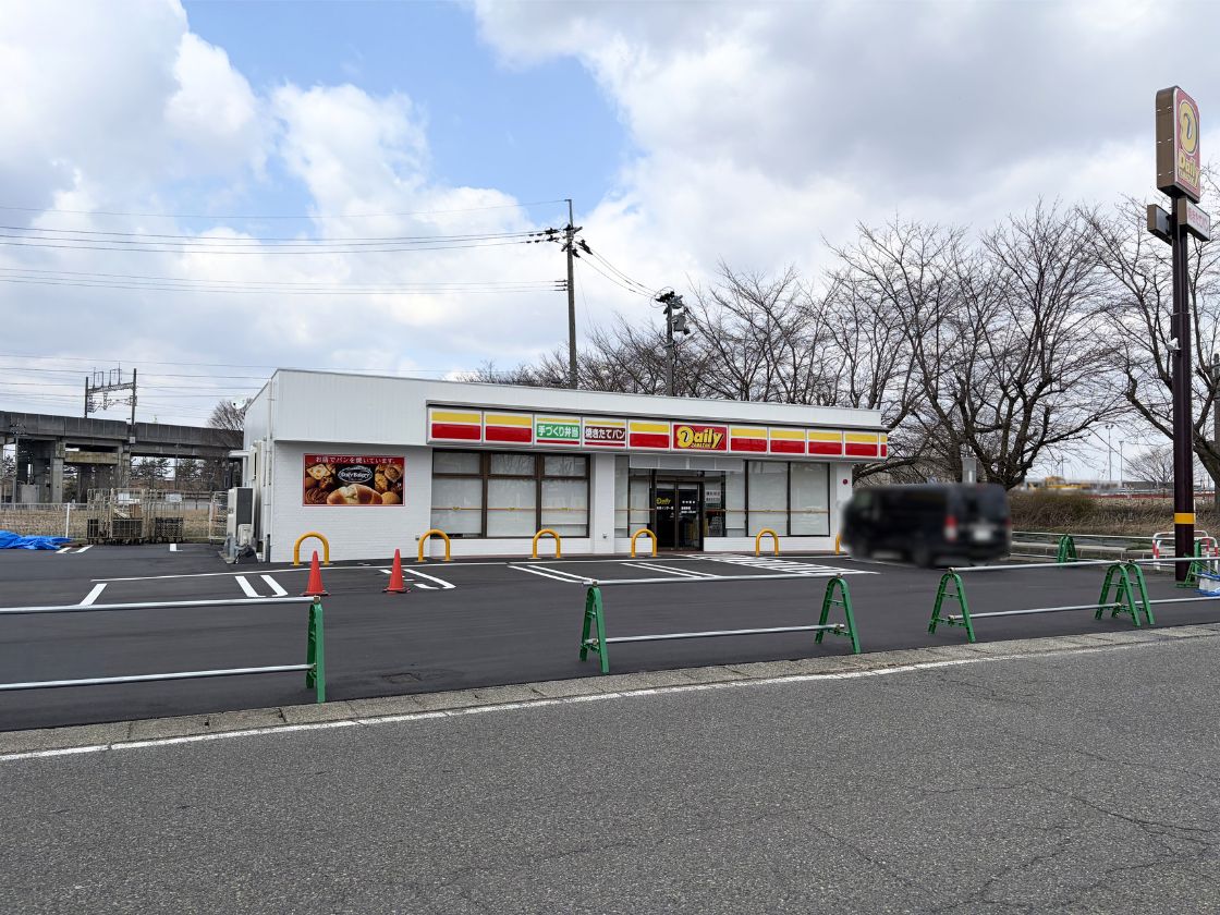 デイリーヤマザキ 三条燕インター店の外観