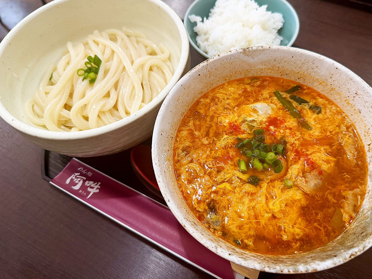 元祖背脂うどん めん処阿吽の旨辛うどん