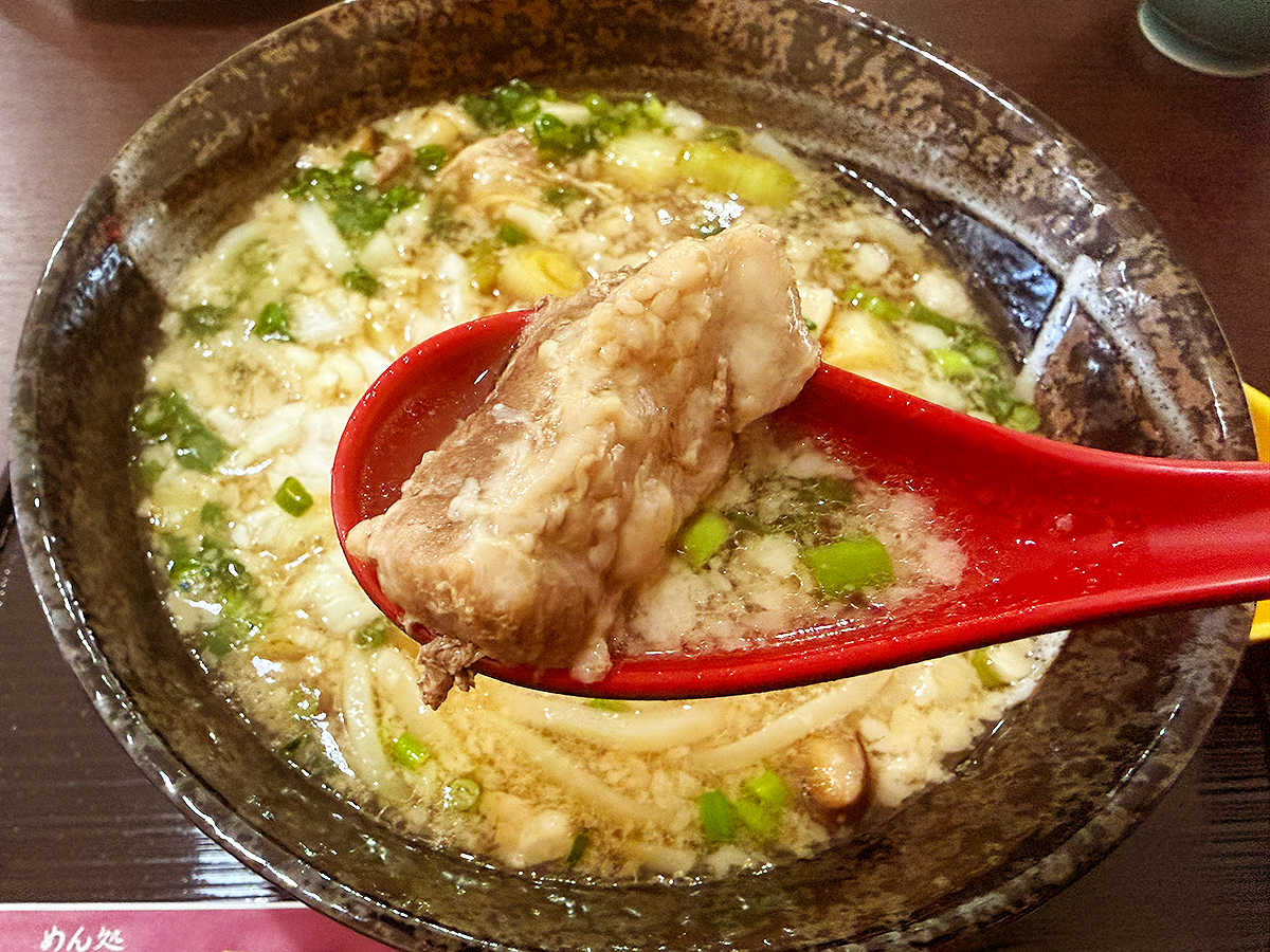 元祖背脂うどん めん処阿吽の背脂うどん