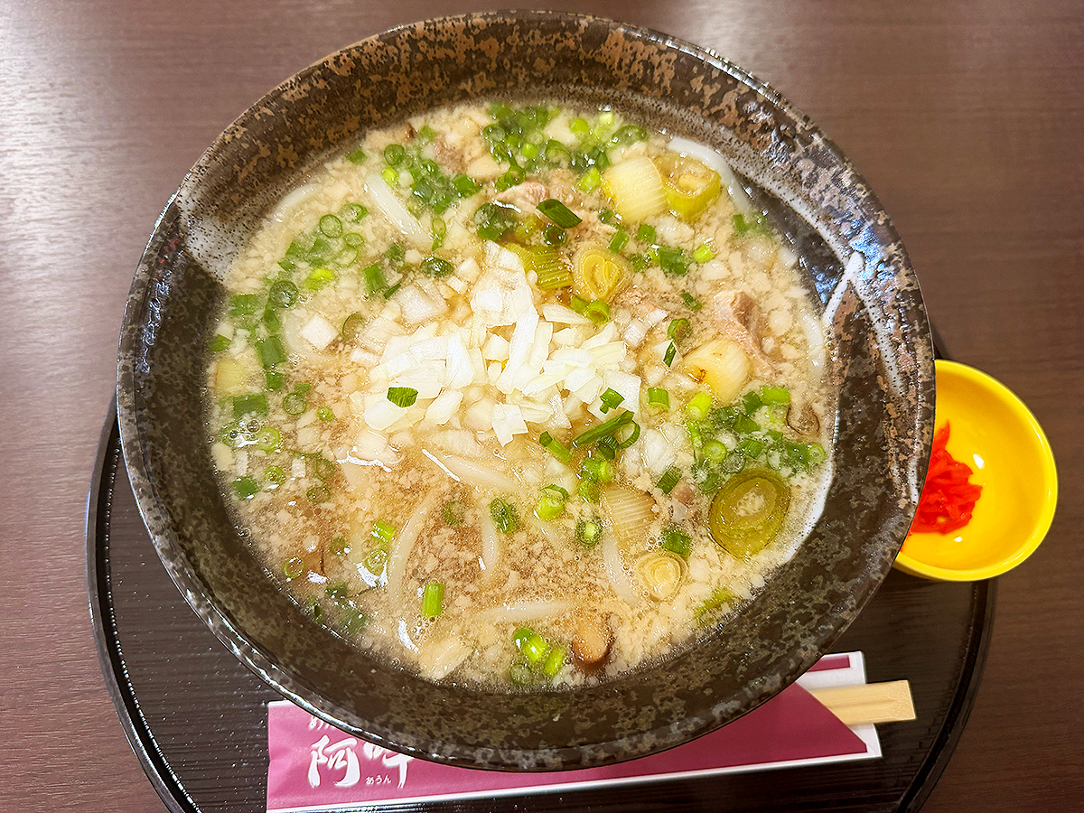 元祖背脂うどん めん処阿吽