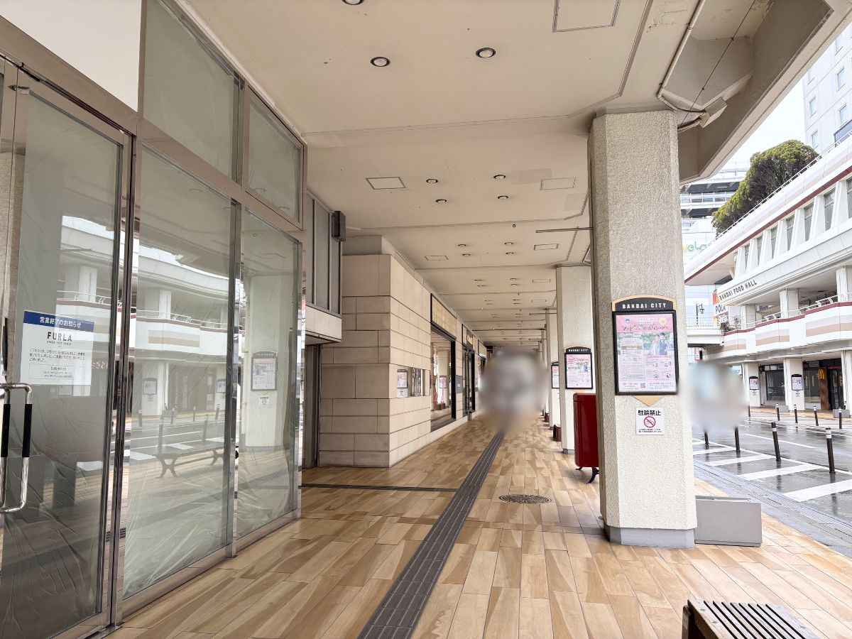 FURLA 新潟店の場所