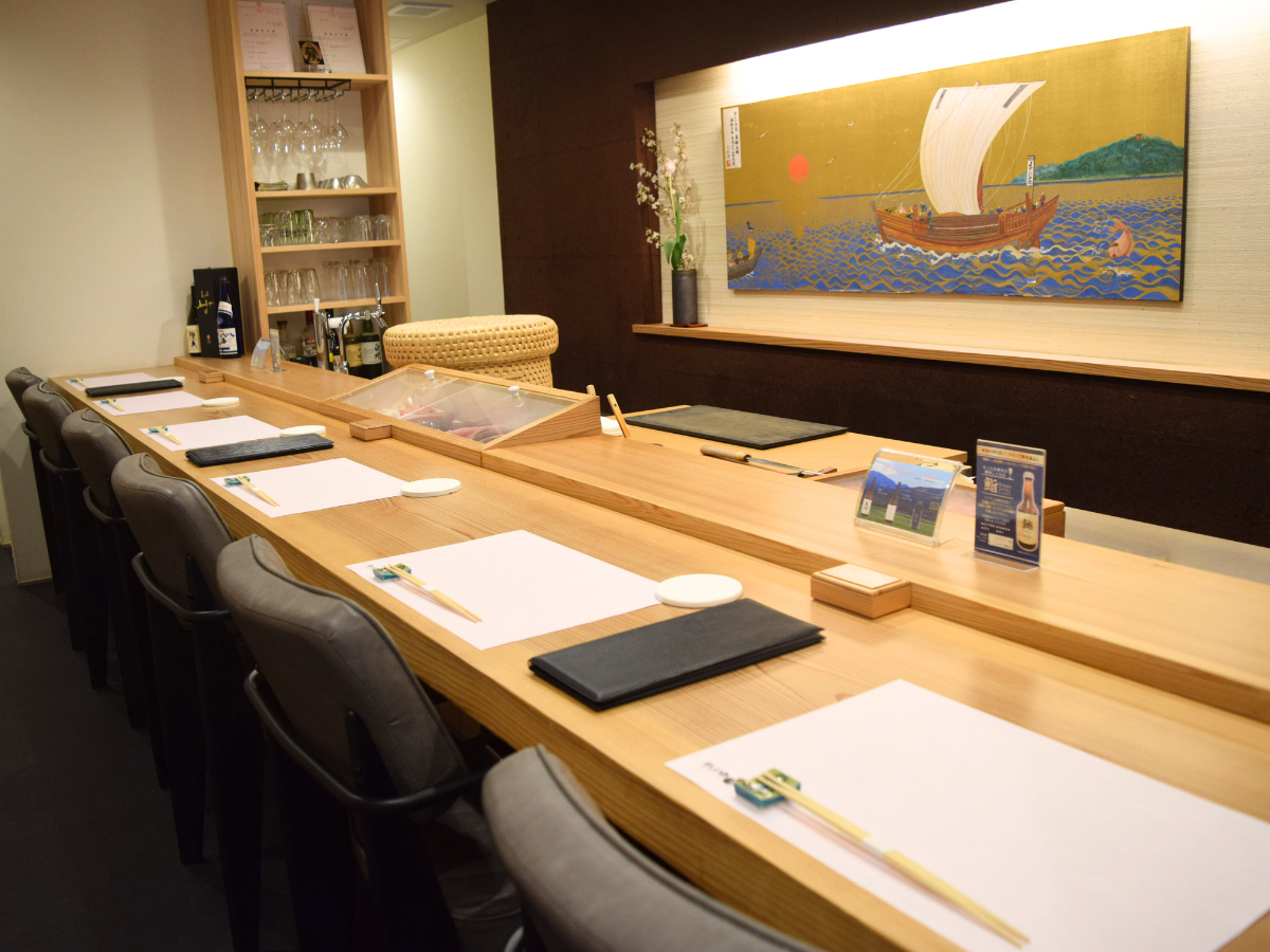 すしいわのカウンター